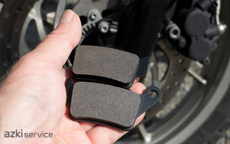 دلایل اصلی خرابی زودهنگام لنت ترمز خودرو